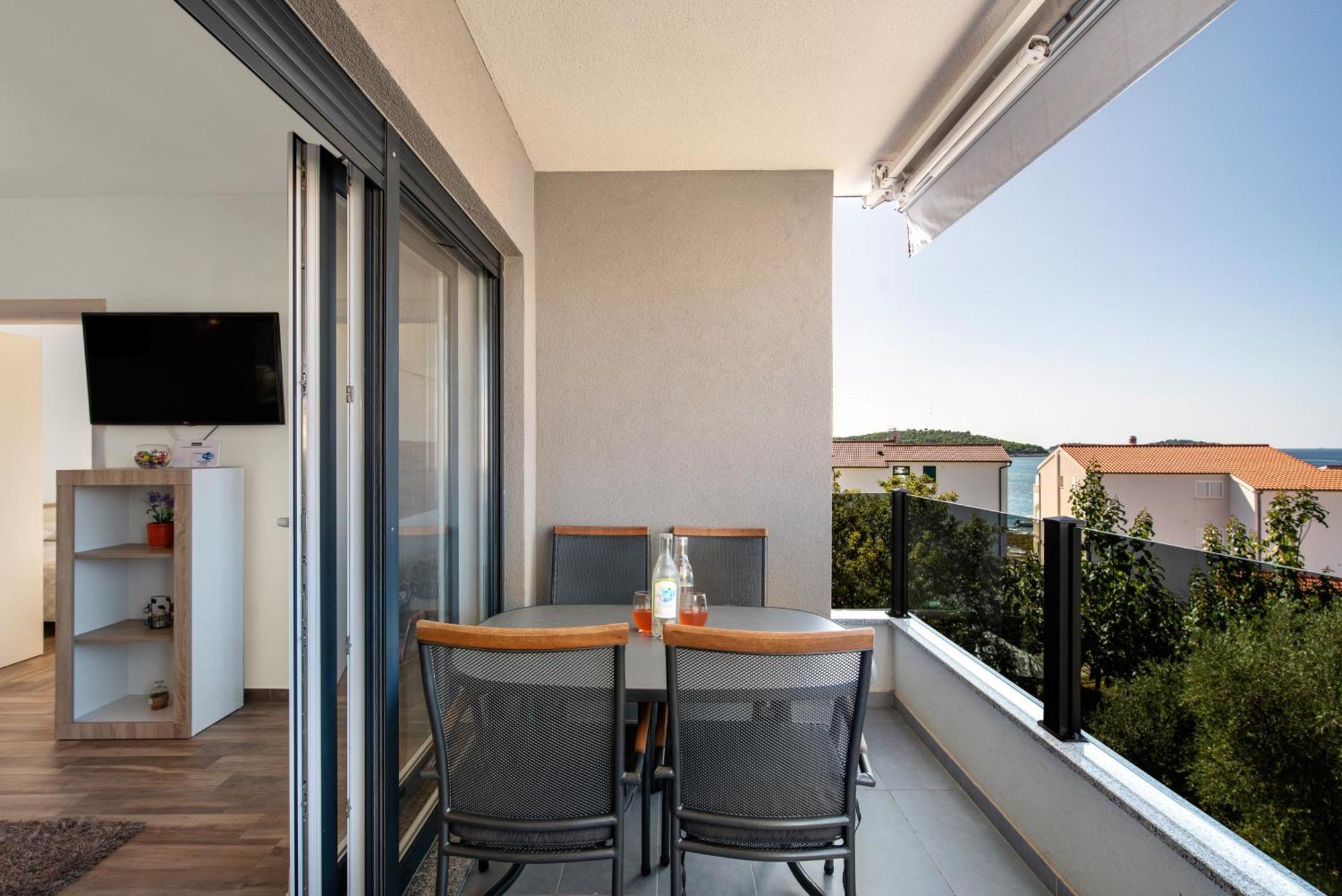 Apartments Boomerang Rogoznica  Szoba fotó