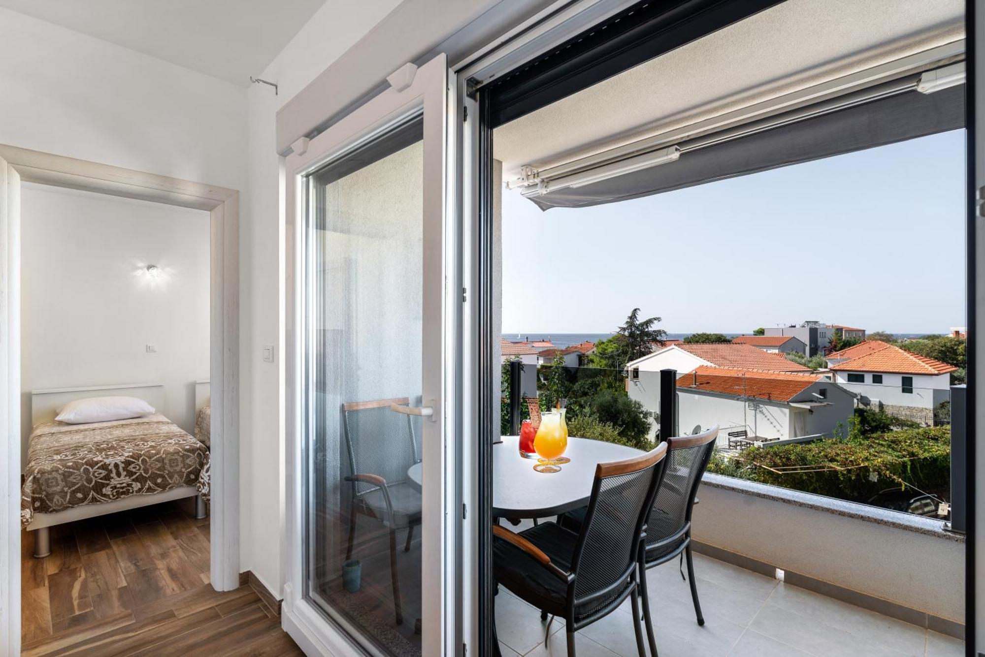 Apartments Boomerang Rogoznica  Szoba fotó